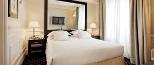 Grand Hotel Sitea, junior suite. Ambienti preziosi per i clienti più esigenti.